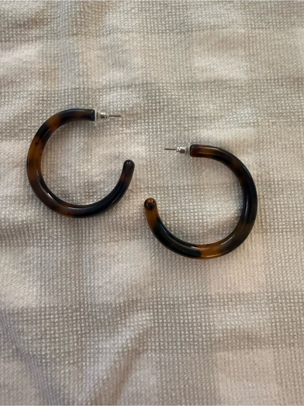 J. Crew Tortoiseshell Hoop Earrings in Brown and Black